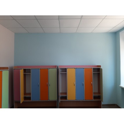 Шафа для дитячого одягу 